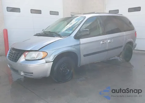 2005 Chrysler Town & Country from USA, damaged, VIN 1C4GP45R15B308542
